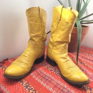 SOLD Vintage leather cowboy boots